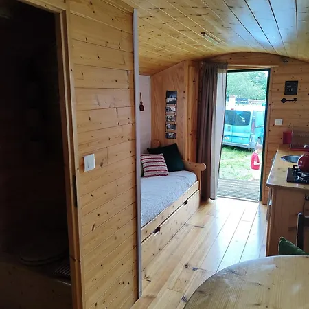 La Roulotte De Mary * Grimbosq