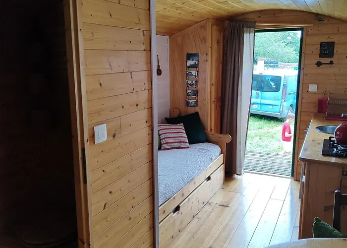 La Roulotte De Mary Grimbosq